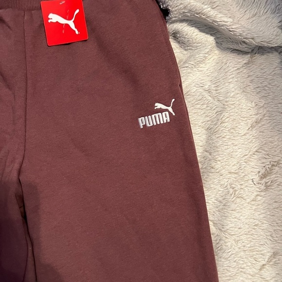 NWT Puma Sweatpants Size Small - Picture 2 of 6